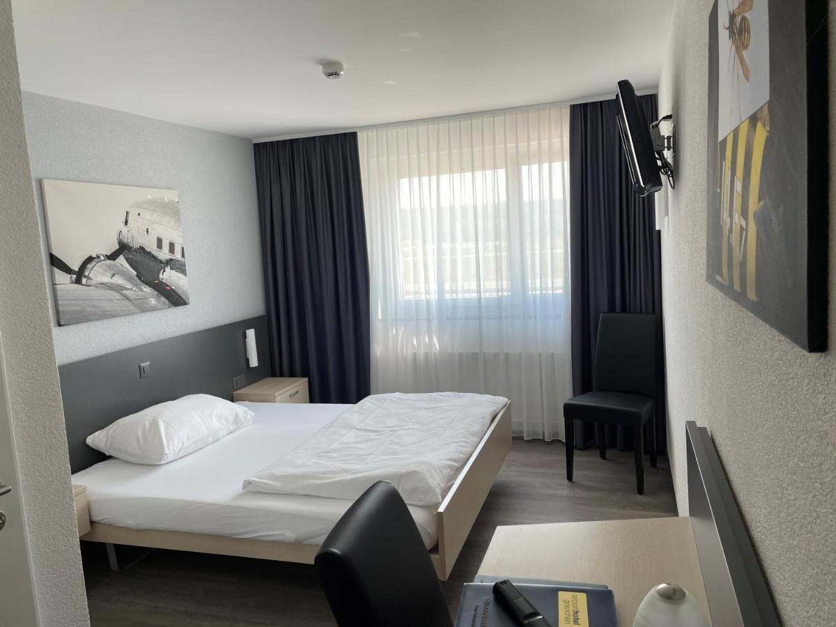 Airporthotel غرنشن المظهر الخارجي الصورة