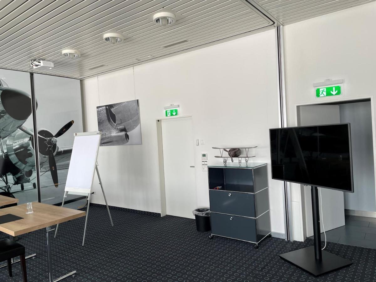 Airporthotel غرنشن المظهر الخارجي الصورة