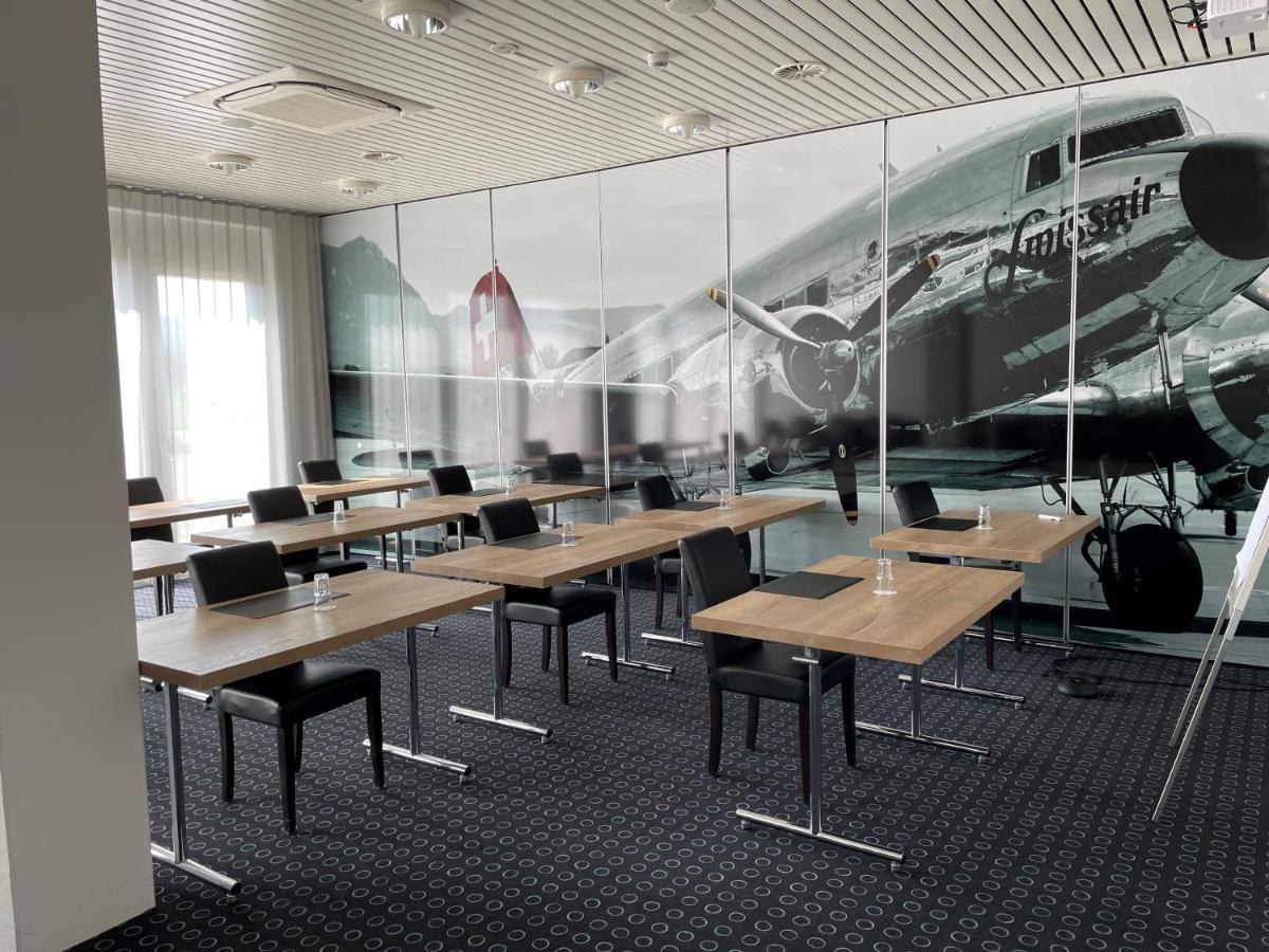Airporthotel غرنشن المظهر الخارجي الصورة