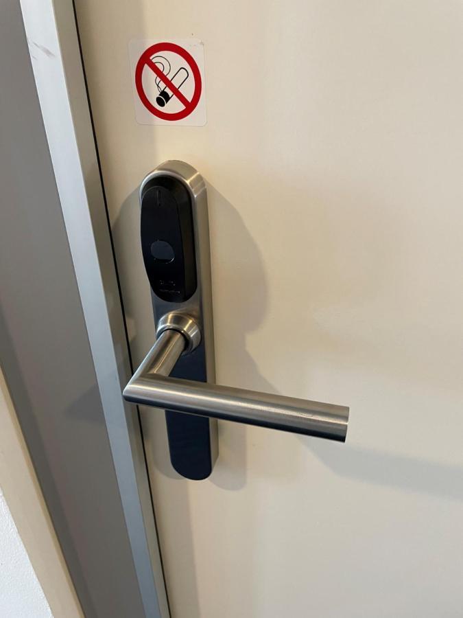 Airporthotel غرنشن المظهر الخارجي الصورة